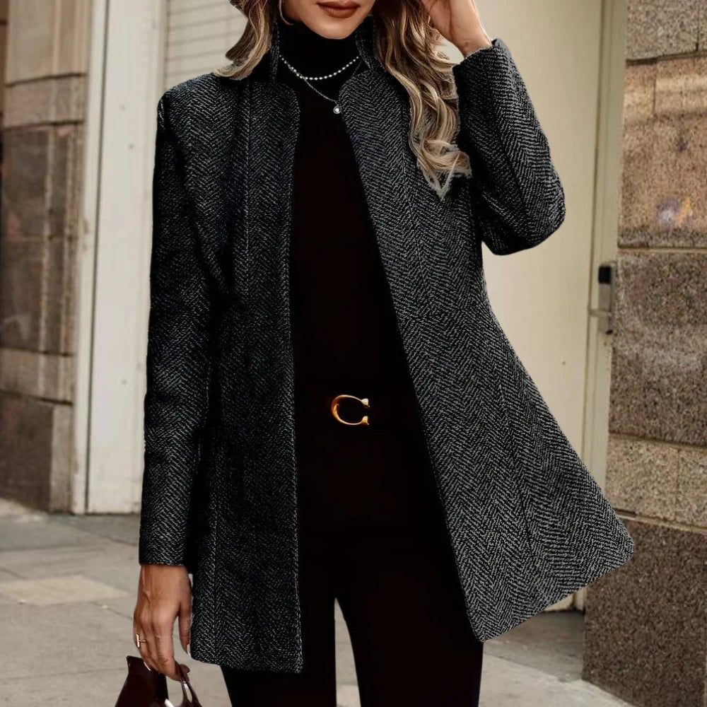 Avencea - Elegant Blazer for Women