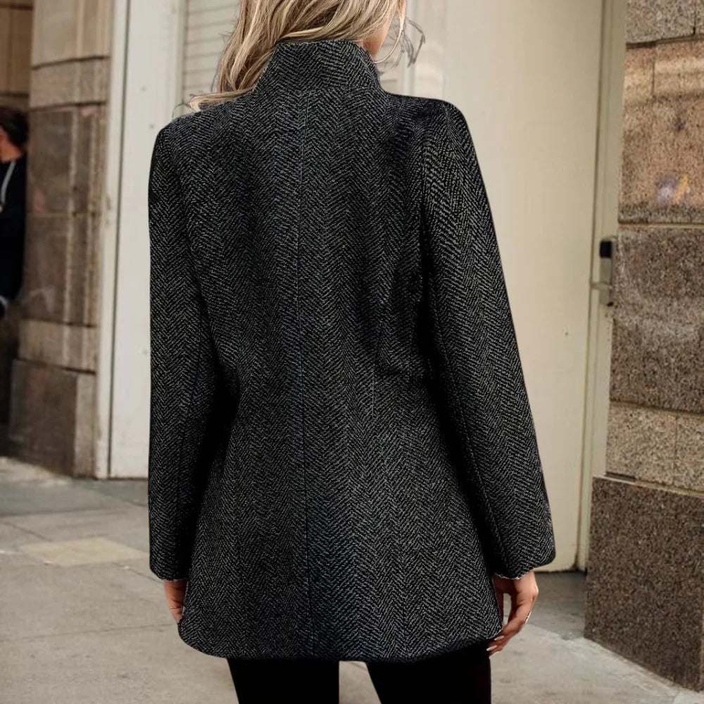 Avencea - Elegant Blazer for Women